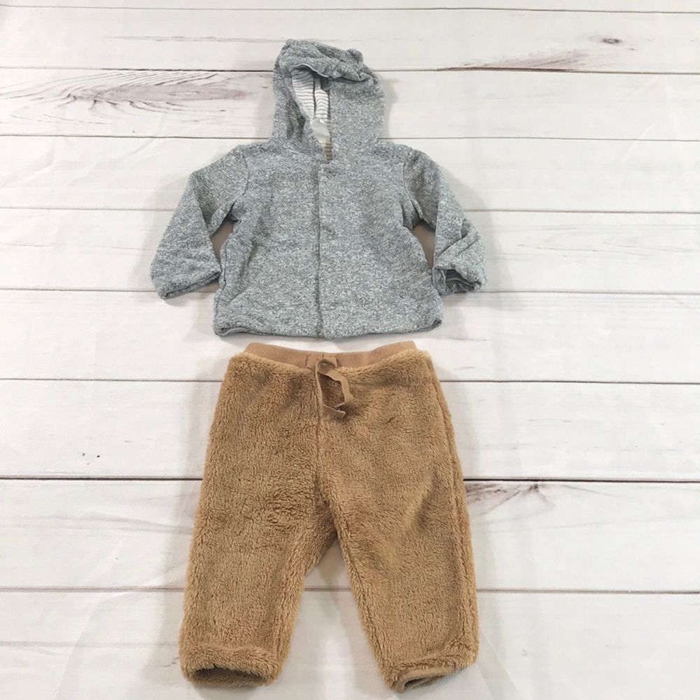 Baby Gap Outfit Size 6-12 Months